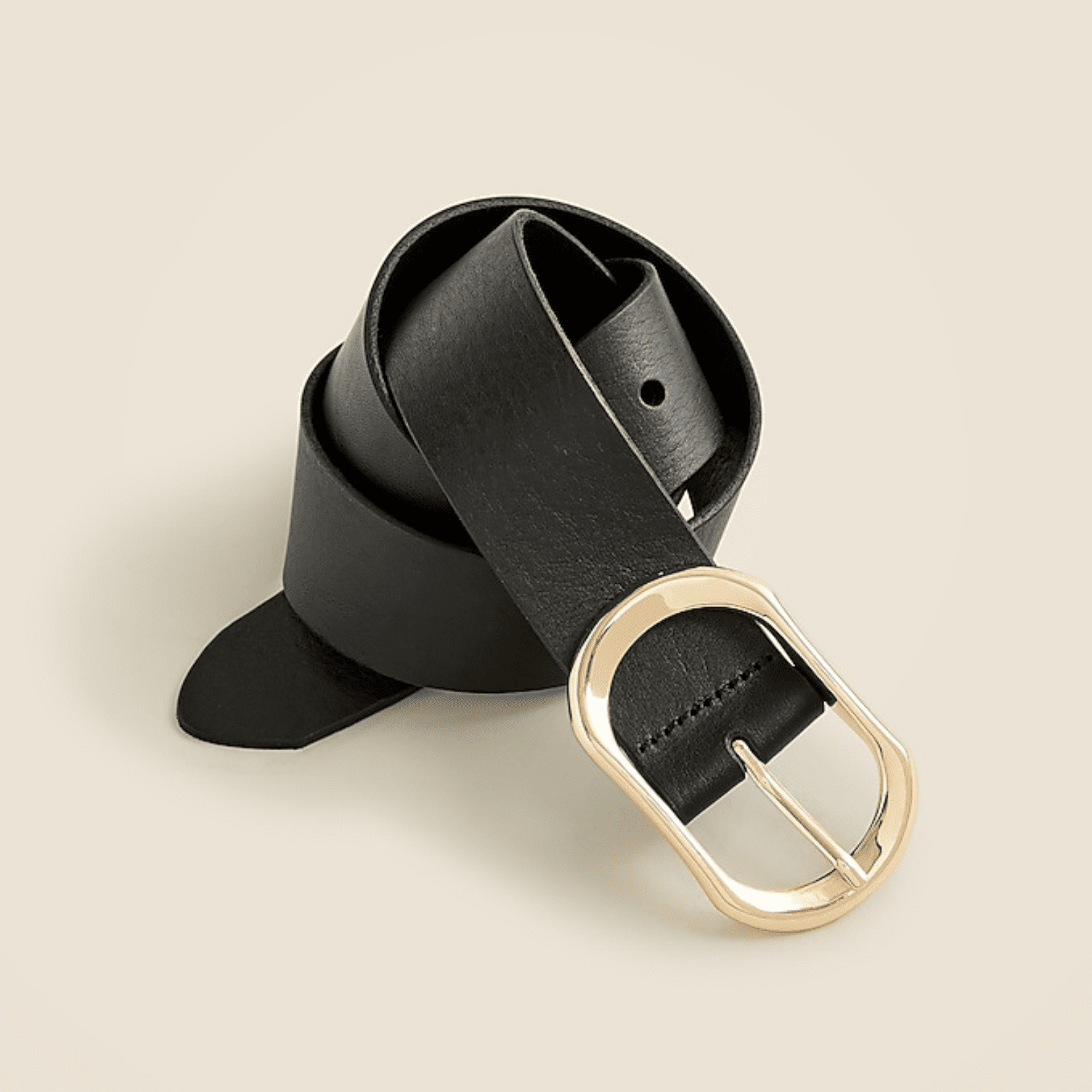 5 Styling Tips & 19 Outfit Ideas to Elevate Your Casual Work Outfits (Without Spending More). J.CREW Oval Buckle Belt In Italian Leather - Black